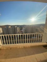 Sürer Emlak`tan Satılık 2+1 Daire`miz Ayrı Mutfaklı Ve Ara Katta