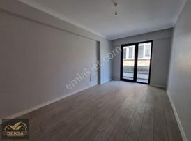 Halıdere Yalı Evlerinde Denize Sıfır Eşsiz Konumda 2+1 Daire