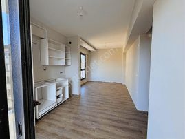 Cumhuriyet Mahallesi Final Okulları Mevkiinde Satılık 1+1 Daire