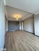 Metrobüse Yakın Sıfır Lüks Arakat Daire