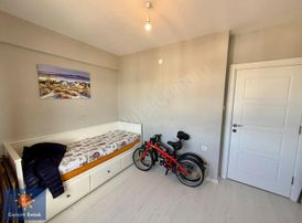 Garanti Emlak'tan / Merkezi Lokasyonda /ful Eşyalı / Daire