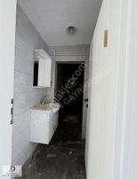 İçi Ful Yeni Yapılı Kiralık 3+1 Boyalı Bakımlı Daire