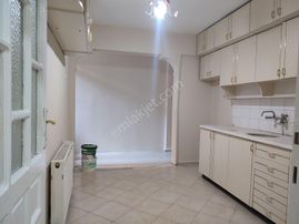 Soma Postane Yanı Satılık