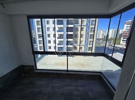 75 Caddesi Tepe Yapı Satılık 3.5+1 Daire