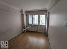 Manisa Yunusemre Lalapaşa Mah.1.balkon 3+1 115m2 Asansörlü 18yaş