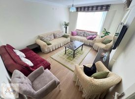 Arya'dan Altınoluk'ta Havuzlu Deniz Manzaralı Satılık 3+1 Daire