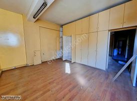 Yenişehir-gaziler Caddesinde Kiralık Katta Dükkan