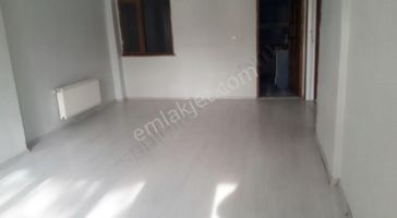 Meriç Çayrak'tan Eğitim Fakültesi Yanıbaşında Kiralık Daireler