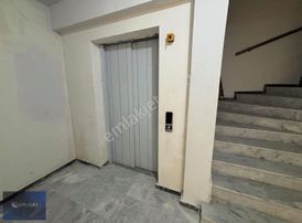 Çamlıca Mahallesi Behçet Necatigil Yakını Satılık 2+0 Daire