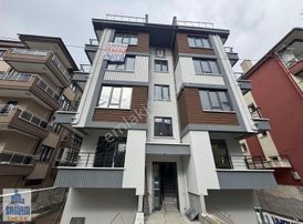 Sağlam Emlaktan Çarşı Merkezde Satılık 3+1dubleks Daire