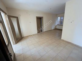 Ali Hikmet Paşa İlkokulu Yakını 100 M2 3+1 Kiralık Daire
