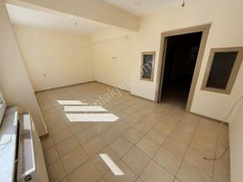 Ali Hikmet Paşa İlkokulu Yakını 100 M2 3+1 Kiralık Daire