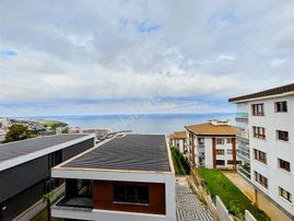 Trabzon Yalıncak Sea Pearl Sitesinde 3+1 Ful Deniz Manzaralı