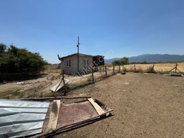 A-k Emlaktan Adzıda 3250 M2 Çadır Besihaneli Satılık Tarla