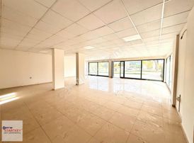 Tire İstasyon Caddesi Sgk Karşısı Satılık Geniş Cepheli Dükkan