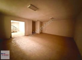 Tire İstasyon Caddesi Sgk Karşısı Satılık Geniş Cepheli Dükkan