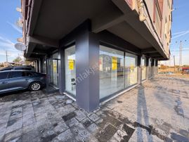 A-k Emlaktan Çift Ve Cadde Cephe 92 M2 Lüx Kiralık Dükkan