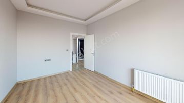 İncek'te Kapanmaz Vadi Manzaralı Sıfır 1+1 Satılık