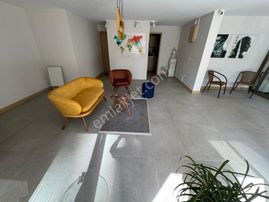 Çiftehavuzlar Taş- Yapı Four Winds Cepheli Müstakil Girişli