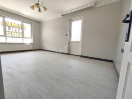 Battalgazi Mah Satılık 3+1 Ön Cephe Caddeye Yakın