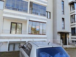 Serdar Mahallesinde 3+1 Odtü Koleji Yanı Üniversiteye Tek Vesait