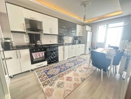 Evim Ank'dan Ara Kat Geniş M2 Full Yapılı Cad.yakını Emsalsiz.!!