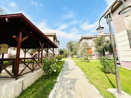 Yükselden Güre Yolun Altında Ön Cephe Ayrı Mutfak 2+1 Lüx Daire!