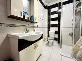 Yükselden Akçay'ın Kalbinde Ara Kat Yeni Bina Satılık 3+1 Daire