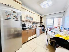 Yükselden Akçay'ın Kalbinde Ara Kat Yeni Bina Satılık 3+1 Daire