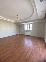 Kaan Emlaktan Bağbaşında 3+1 Kiralık Daire