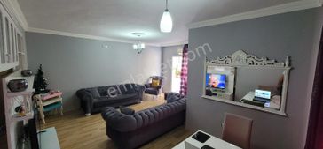 Mezitlide Site İçi Havuzlu Denize Sıfır 2+1 Geniş Oturum Daire