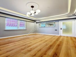 Esenyurt Cumhuriyet Mahallesinde 2+1 Kapalı Mutfak Yüksek Giriş Daire
