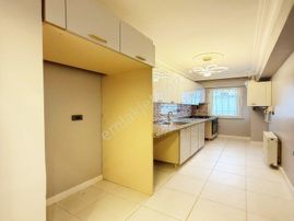 Esenyurt Cumhuriyet Mahallesinde 2+1 Kapalı Mutfak Yüksek Giriş Daire