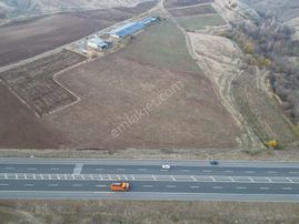 [hg] Konakalmaz Köyünde Bingöl Yoluna Sıfır Satılık Tarla