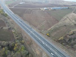 [hg] Konakalmaz Köyünde Bingöl Yoluna Sıfır Satılık Tarla