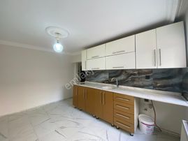 Koza Emlak'tan Plevne Mahalesinde Full Yapılı Bağımsız 3+1 Satılık Daireee