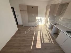 Ulaşım Güzergahı Üzeri Katta Yatırımlık Sıfır Fırsat 1+1