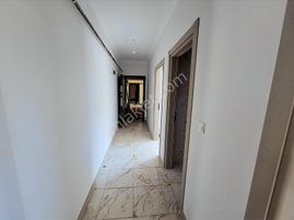 Mehmetoğlu Gayrimenkulden Havuzlarda Sıfır 2+1 Satılık Daire