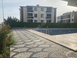 Mehmetoğlu Gayrimenkul Den Rumeli Mah. 1+1 Siteiçi