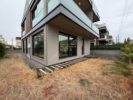 Sarıçam Çınarlı'da Deprem Projeli Radye Temelli İskanlı Akıllı Ev Teknoloji Sistemli Triplex Villa