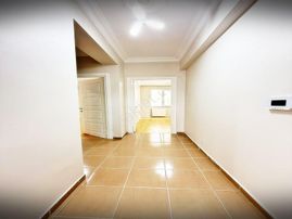 Mehterçeşme Mahallesinde 2+1 Asansörlü Arakat Daire