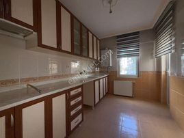 Ufuk Kılıç Emlak'tan Pursaklar Merkez'dehastane Yak.3+1 Y.giriş