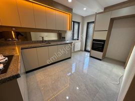 29 Ekim Mh.de 3+1 Ara Katta Fırsat Lüx Yapıda Satılık Daire