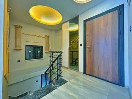 Uytun'dan Akçay'da Denize 50 Metre Bahçeli 3+1 Ters Dubleks