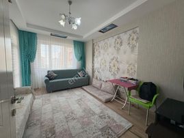 Fabrika Mahallesi 3+1 Full Masraflı Acil Satılık Arakat Daire