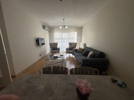 Metrobüse Yakın Ultra Lüks Klimalı Full Eşyalı Daire