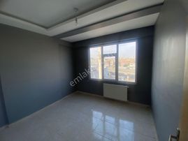 İlkevim'den Eski Osm Hastahanesine Yakın 2+1 Kiralık Daire