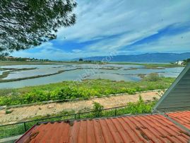 Uytundan Burhaniyede Denize Sıfır Satılık 2+1 Villa