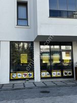 Güneren'den Kosova Mh'de Yola Cephe 80 M2 Boş Kiralık Dükkan