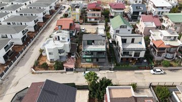 Sarıçam Çınarlıda Bağımsız Tripleks Ultra Lüks Villa 300 M2 Arsa İçirisinde 5+1 50m2 Teraslı